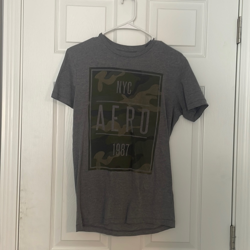 Aeropostale Tee XS